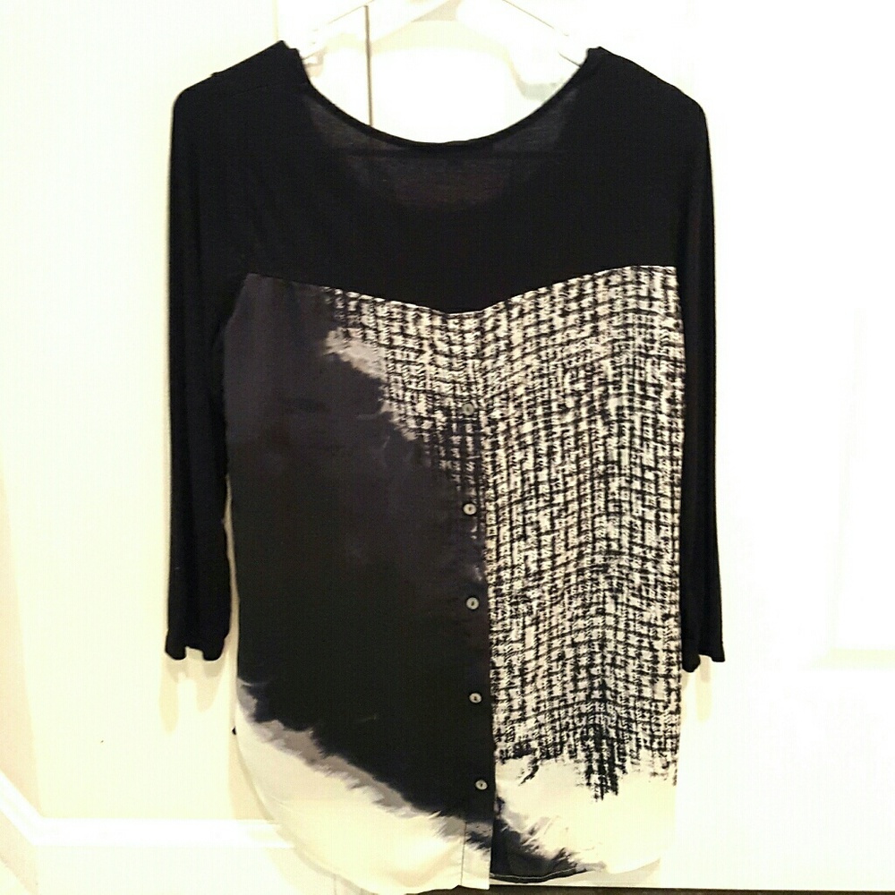 Like NEW Rose & Olive Brand 3/4 sleeve shirt